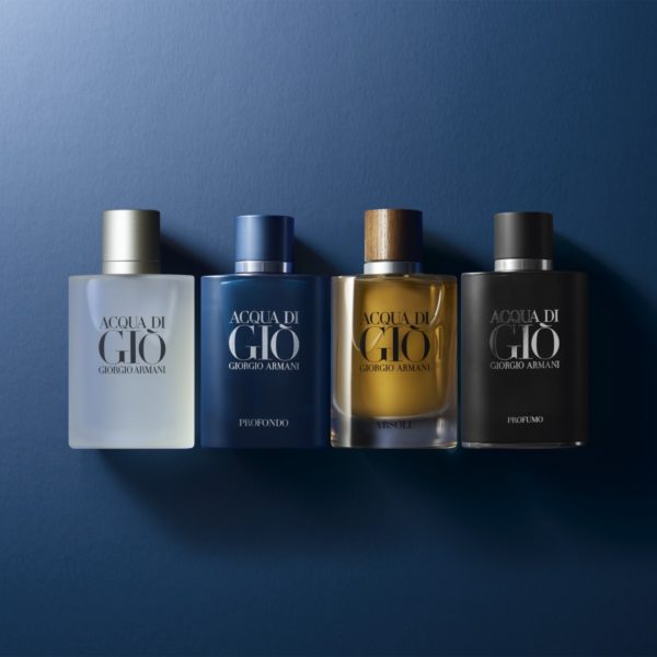 Giorgio armani on sale perfume blue bottle